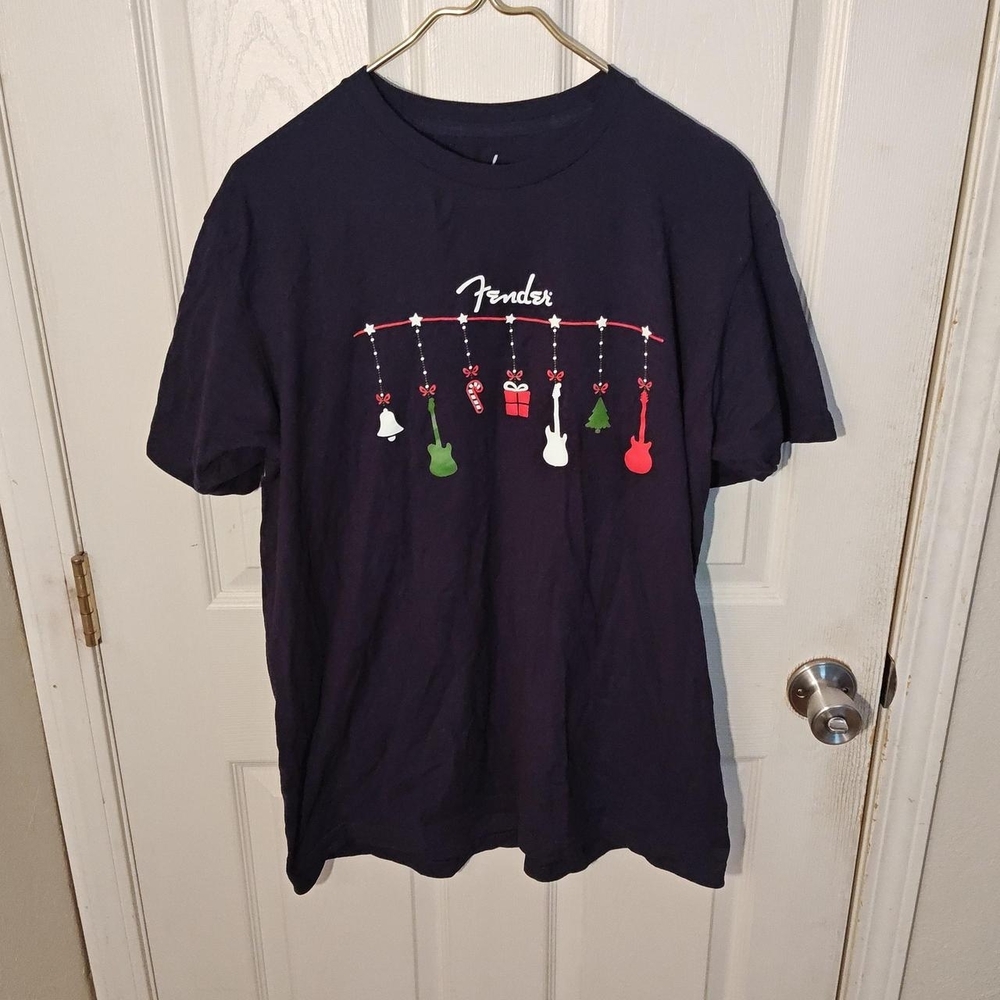 Fender Guitar Christmas Tree T-shirt